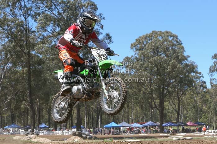 678x444 pixels (77K)